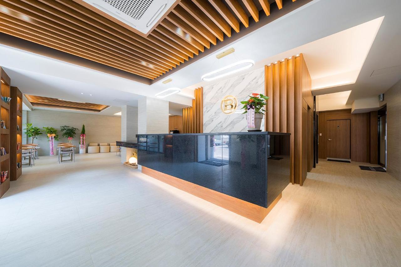 Brown Dot Hotel Pyeonghwa Plaza Mokpo Esterno foto