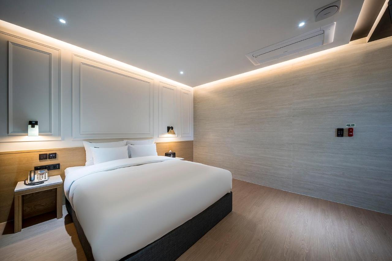Brown Dot Hotel Pyeonghwa Plaza Mokpo Esterno foto
