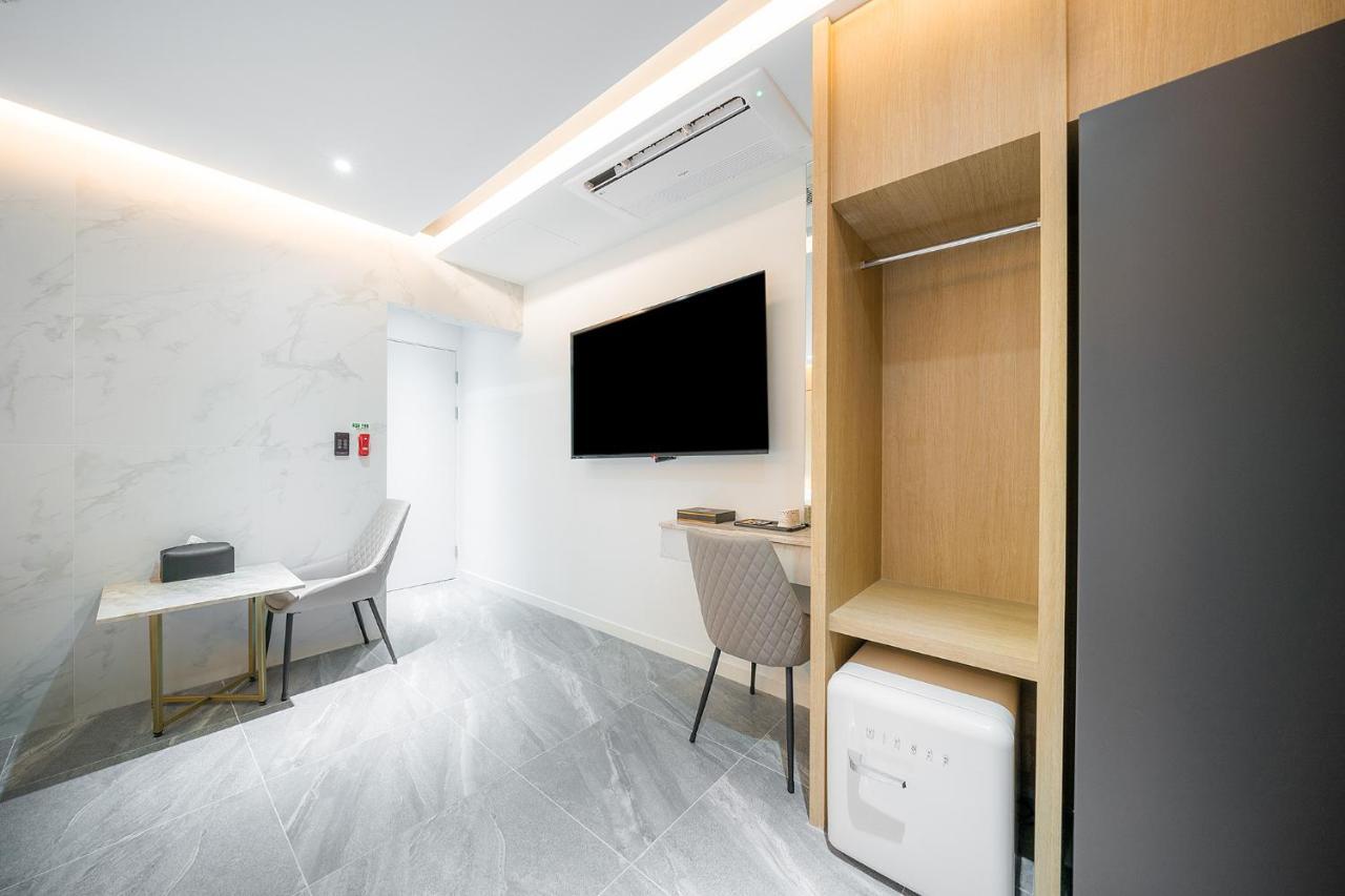 Brown Dot Hotel Pyeonghwa Plaza Mokpo Esterno foto